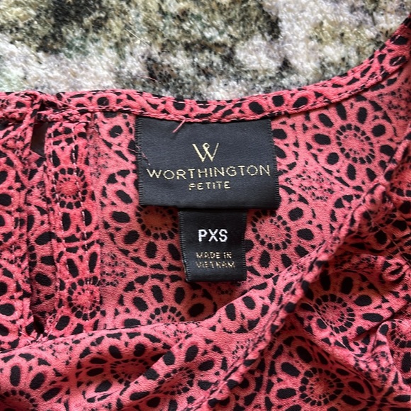 💥 3 for $15- Worthington Petite Cold Shoulder Long Sleeve - Picture 2 of 5